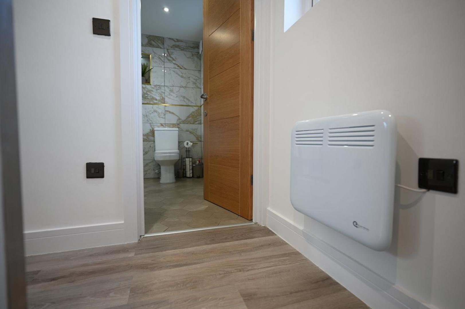 Luxury Two Bed Apartment - Cardiff City Centre מראה חיצוני תמונה